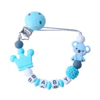 clip para chupón de bebe color celeste