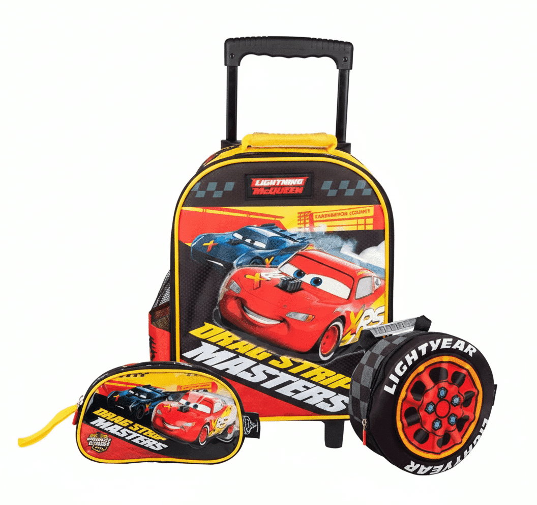 pack-escolar-cars-rayo-mcqueen-premium-peru Set escolar de Cars Rayo McQueen con mochila de ruedas, lonchera de llanta y cartuchera original.