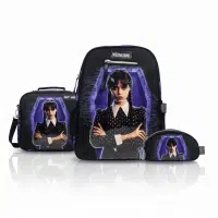 Pack escolar premium de Merlina Addams con mochila ergonómica negra y púrpura, lonchera térmica y cartuchera original de Wednesday.