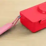Set de cubiertos de acero inoxidable con estuche UP Pod rosado para lonchera OmieBox UP