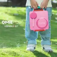 OmiePod Bubble Pink porta cubiertos de silicona color rosa para lonchera OmieBox en La Mirilla Kids